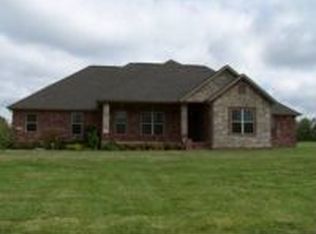 8960 E Brown Rd, Lowell, AR 72745