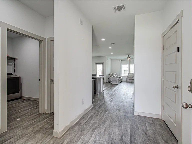 22 Desert Spring Ln — Photo 10