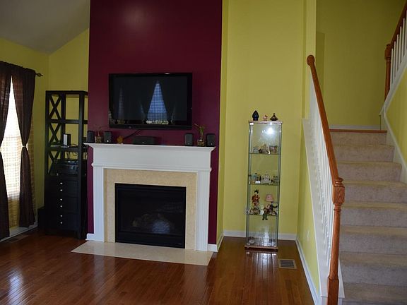Fireplace in Living room