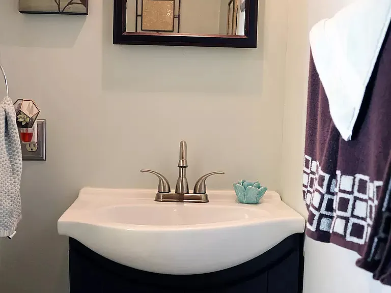 492 Meadow Ln — Photo 12