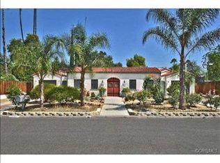 23307 Berdon St, Woodland Hills, CA 91367