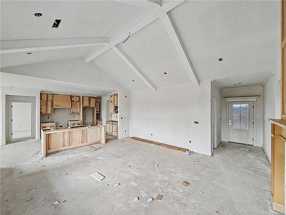 4th image of 7699 Scenic Valley Ave