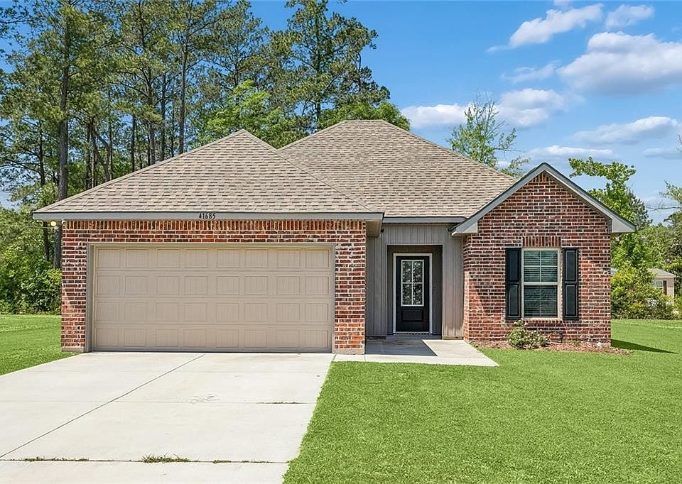 1st image of 41685 Whisper Woods Rd