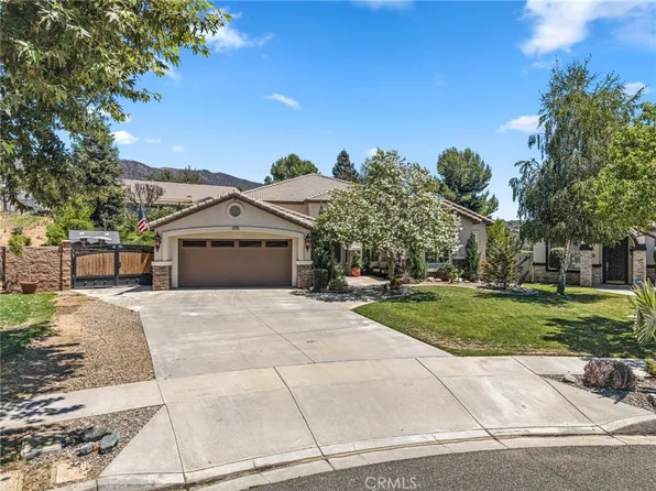 13675 Village Ct, Yucaipa, CA 92399