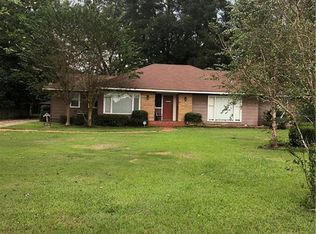 105 Austin Ln, Wetumpka, AL 36092