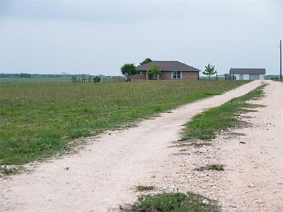 3rd image of 5700 Burnet County Road 211