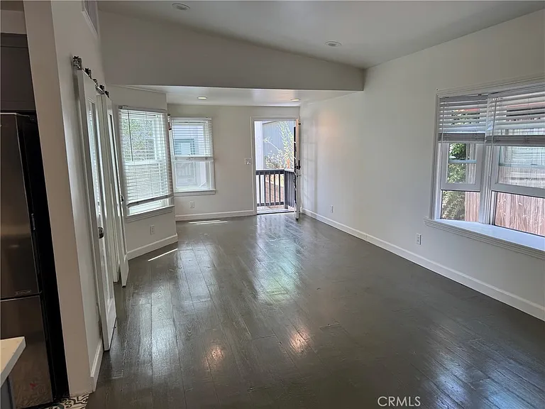 262 Park Ave #C — Photo 4