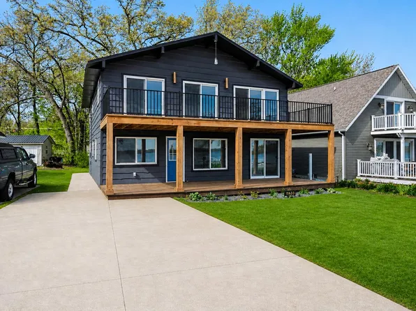 11633 Marsh Rd, Shelbyville, MI 49344