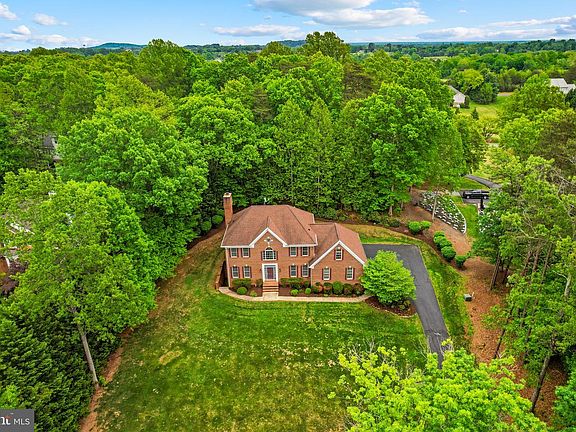 2nd image of 11186 Pimlico Cir