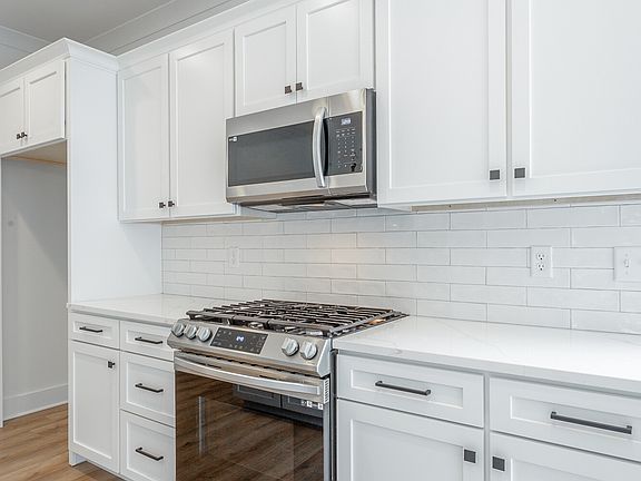 5th image of 5080 Judd Way NW