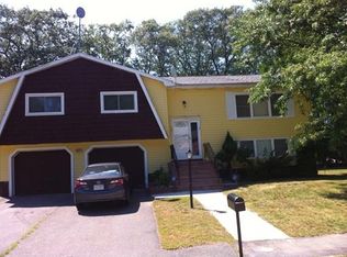 30 Hemlock Ter, Randolph, MA 02368