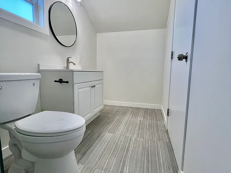 398 B St — Photo 11