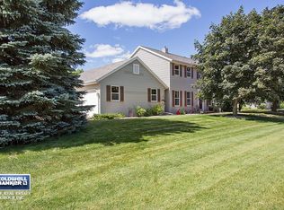 2817 W Roselawn Dr, Appleton, WI 54914