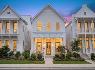 1366 E Crosby Rd, Carrollton, TX 75006