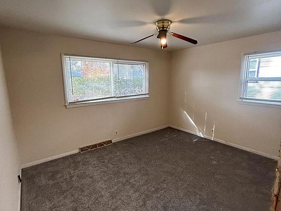 5th image of 5822 N 62nd STREET #5824