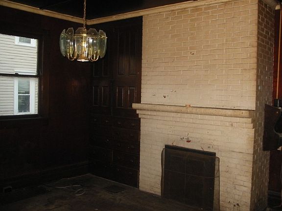 Additional Living Room