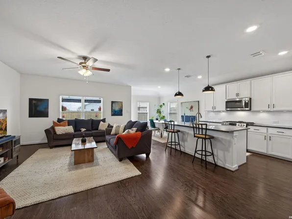 10788 Rosalina Loop, Converse, TX 78109