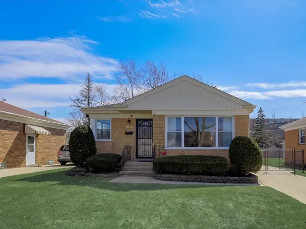 11221 Charles St, Westchester, IL 60154