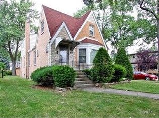 6498 N Oxford Ave, Chicago, IL
