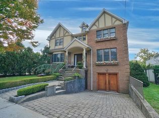 254 Mace St, Staten Island, NY 10306