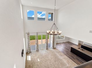 5015 Oakley Dr, Timnath, CO 80547