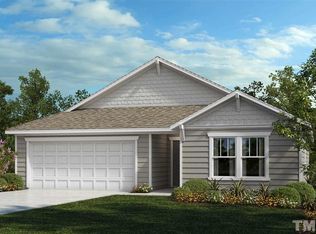 221 Willow Grove Ln, Fuquay Varina, NC 27526