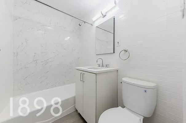 Rented by A&E Real Estate Management | media 14