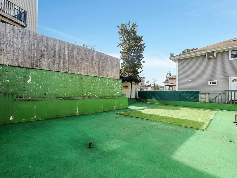 2 Carlen Ct #1 — Photo 25