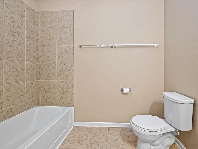 16419 Sheffield Run Dr — Photo 30
