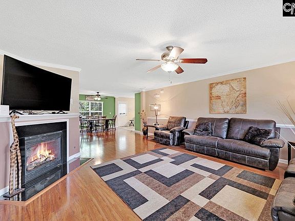 2nd image of 127 Sandalewood Ln