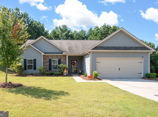 400 Stable View Loop, Dallas, GA 30132