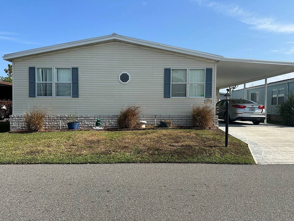 1st image of 2098 Heron Dr #405