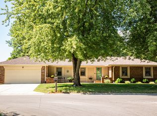 4362 Southway Rd, Greenwood, IN 46142