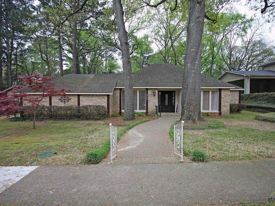 1st image of 2729 Williamsburg Dr