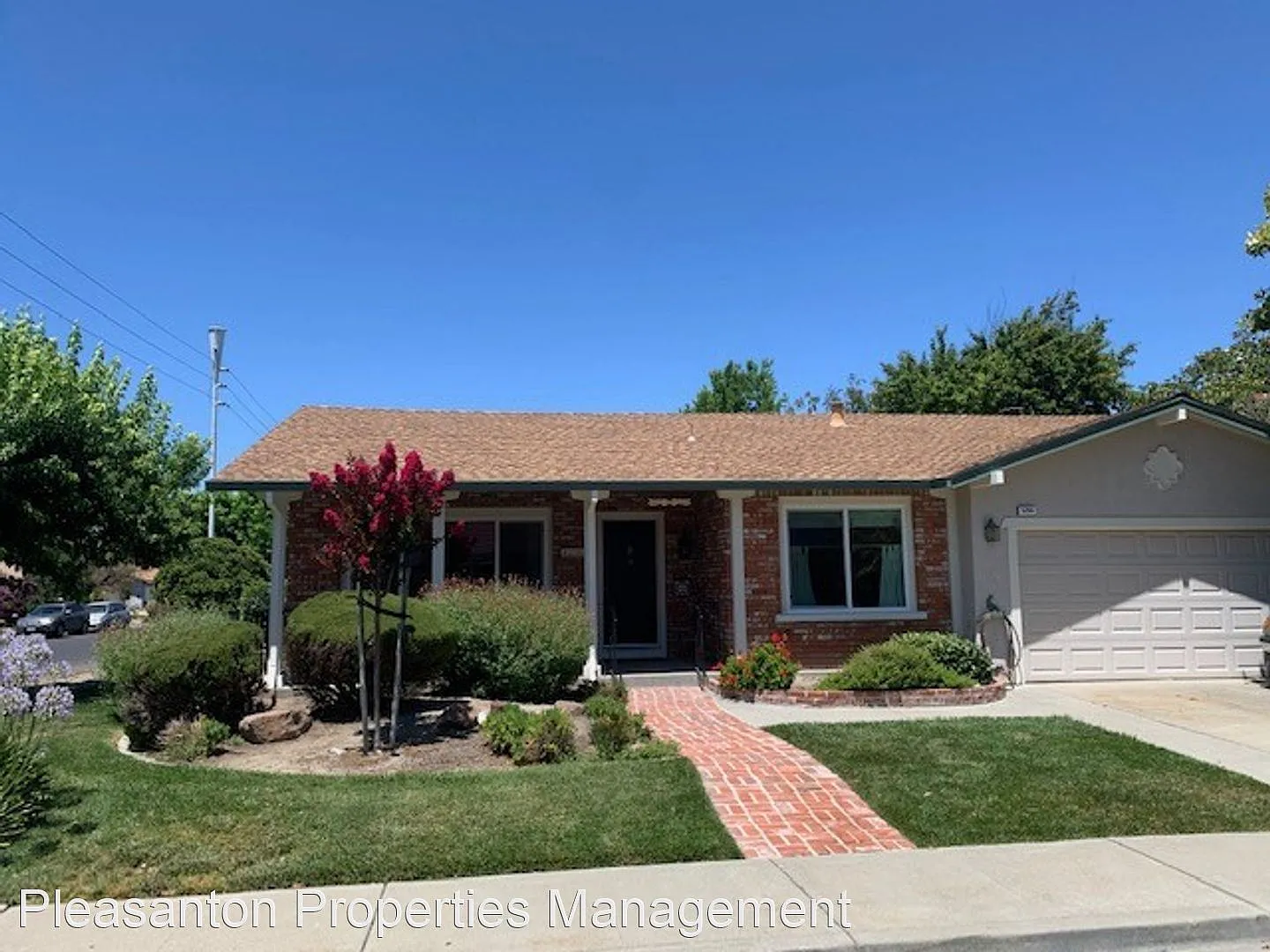 5295 Crestline Way photo 1
