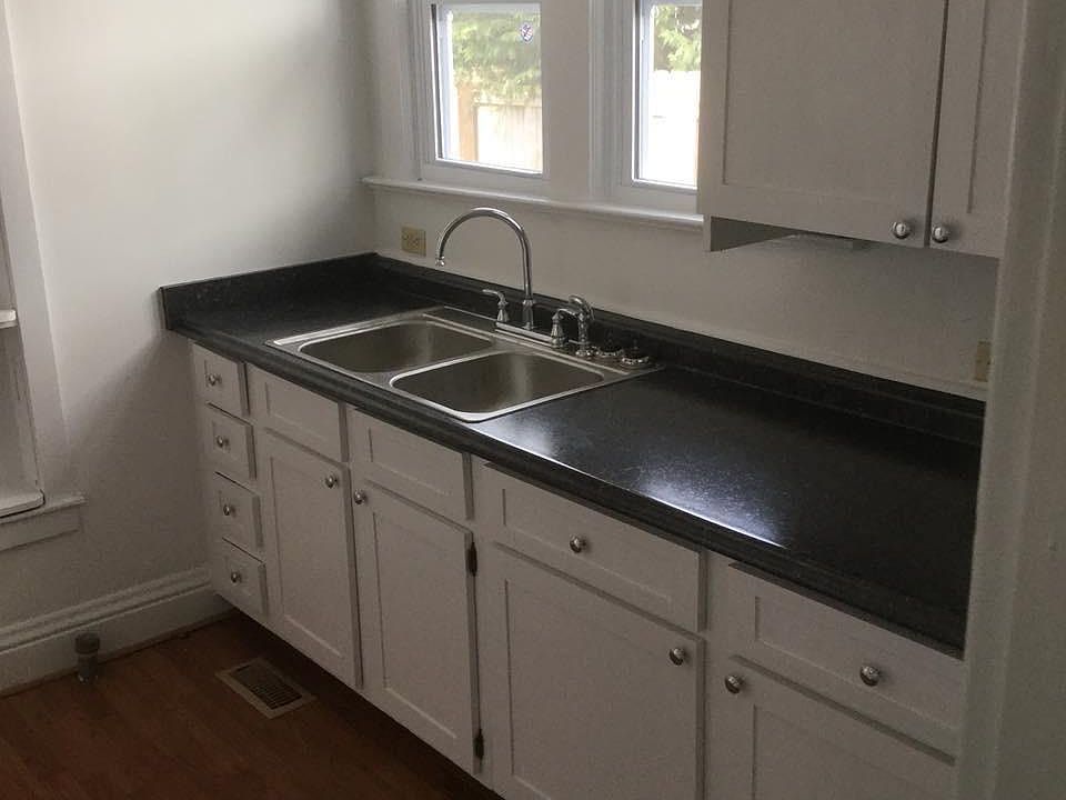 1st image of 604 Columbia Ave