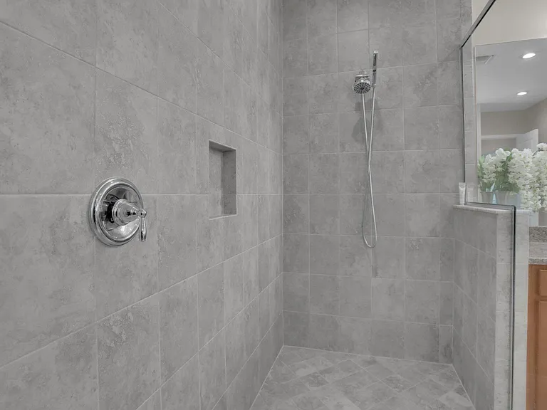 15866 Orchard Dr — Photo 48