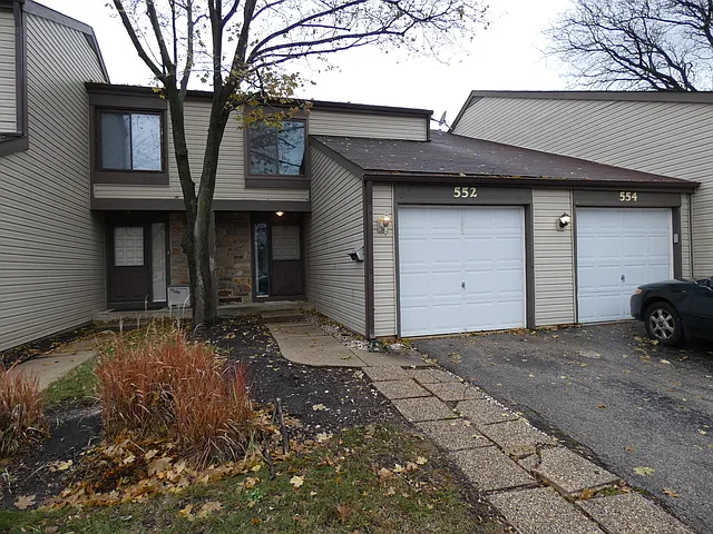 552 Alton Ct photo 1