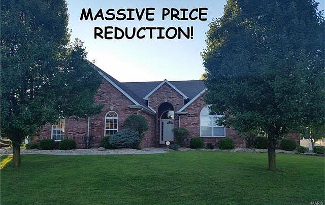1st image of 9 Pin Oak Ct