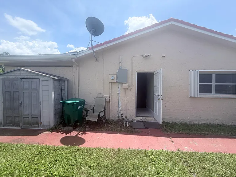 7302 Westwood Dr — Photo 17