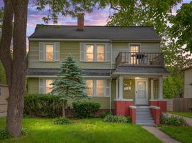 139 Draper Ave, Waterford, MI