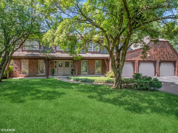 100 N Ridge Rd, Lake Forest, IL 60045
