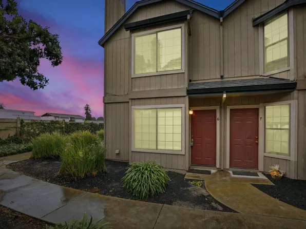 251 Gibson Dr #G-52, Hollister, CA 95023