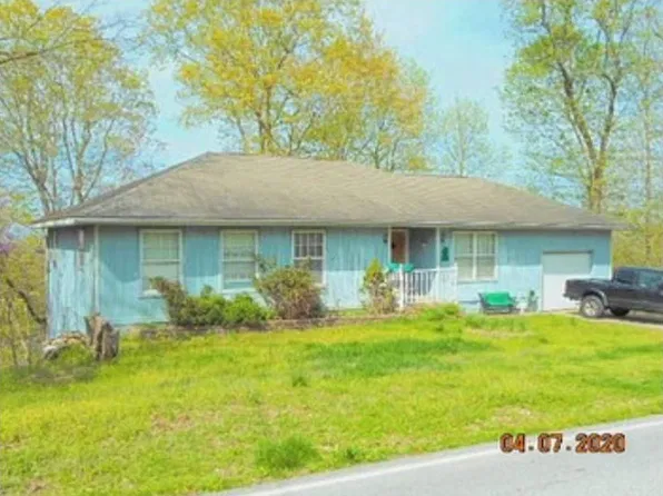 216 Holiday Island Dr, Holiday Island, AR 72631