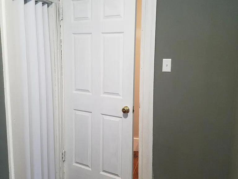 4203 Archwood Ave #UP — Photo 18