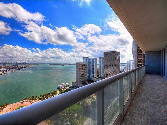 2nd image of 50 Biscayne Blvd APT 3704