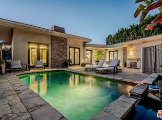 1667 Waynecrest Dr, Beverly Hills, CA 90210