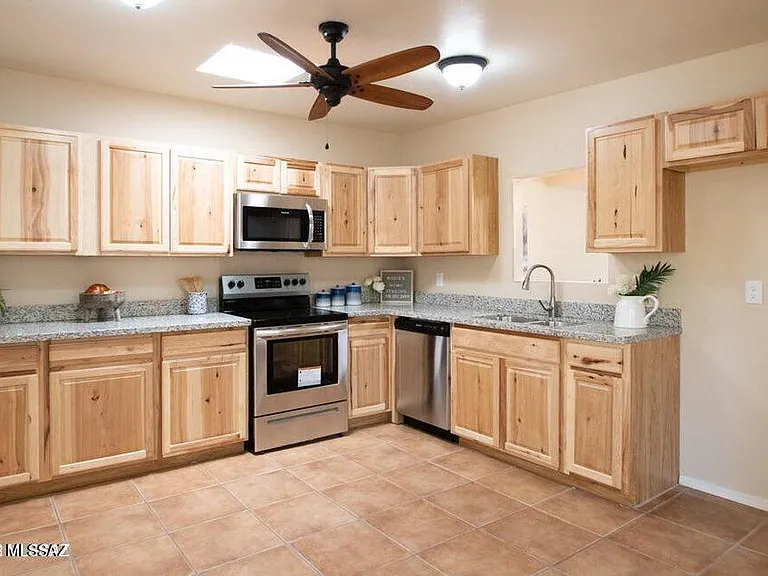 9155 E Broadway Blvd #B — Photo 9