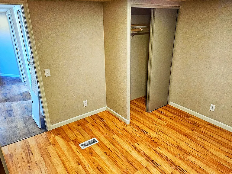 6823 Jacobs Rd — Photo 18