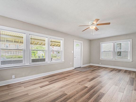 5th image of 1116 Haney Ave